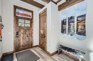 1890 The Seasons townhouse - 3