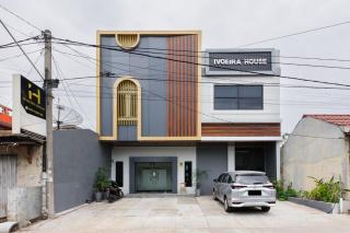 Urbanview Hotel Ivoeira House Lampung - Hajimana - 9