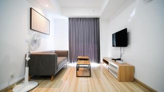 Exclusive and Spacey 3BR at Grand Sungkono Lagoon Apartment By Travelio - Surabaya - 2