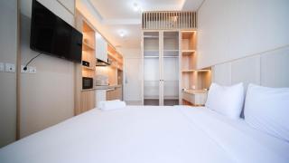 Cozy Studio Connected to Mall at The Vertu Apartment By Travelio - Surabaya - 6