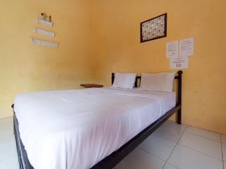 Reddoorz at El Shaday Homestay Banyuwangi - Banyuwangi - 3