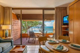 Kuleana Club #722 Oceanfront - 1 bedroom & 1 bathroom - 3rd Floor - Kahana - 6