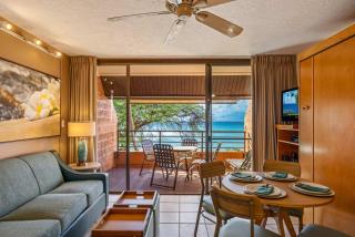 Kuleana Club #722 Oceanfront - 1 bedroom & 1 bathroom - 3rd Floor - Kahana - 5