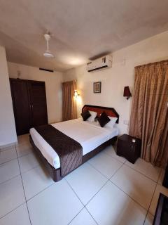 Mango Tree Inn - Cochin - 8