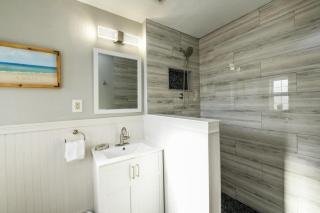 The Deckhouse - Anna Maria - 1