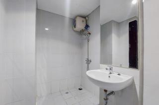 Homey and Best Deal 1BR Casa de Parco Apartment By Travelio - Tangerang - 1