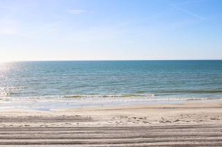 Gulfside Dreams - Clearwater Beach - 7