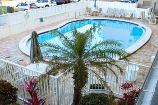 Gulfside Dreams - Clearwater Beach - 4
