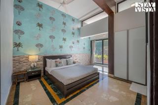 Serene Garden by VEO - Part of StayVista with Pool and Lawn area - Lonavala - 1