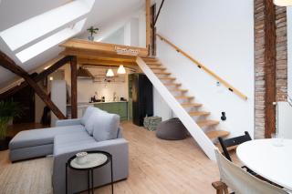Art / Peaceful / Historical city center apartment - 1