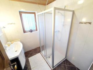 Chalet in Hippach near Ski Paradise - Hippach - 3