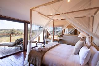 Sunvale Stunning Wilderness Luxury Lodge with Woodfire Heated Spa - 6