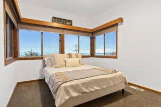 Martin's Bay View Retreat - Mount Martha - 6