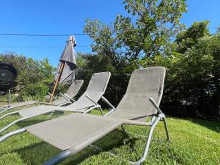 Charmante fermette avec jardin clos près du lac d'Eguzon - FR-1-591-623 - - 3
