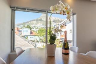 Exquisite Lion's Head Views in Bantry Bay - Kapstadt - 8