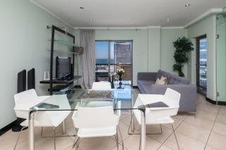 Elegant 2-Bedroom In The Heart Of The CBD - Città del Capo - 6