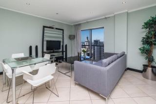 Elegant 2-Bedroom In The Heart Of The CBD - Città del Capo - 1