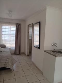 Baksman's Retreat - Soweto - 0