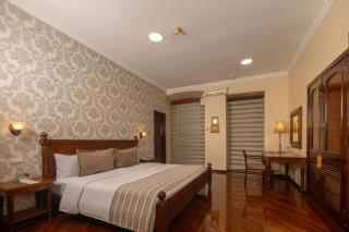 Hotel Patio Andaluz - 0