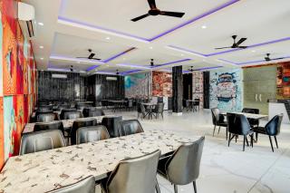 Collection O The God's Palace Resort - 4