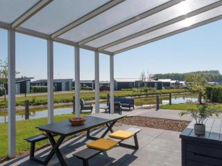 Vakantiehuis Waterresort Oosterschelde - huisnr. 38 - Wemeldinge - 4