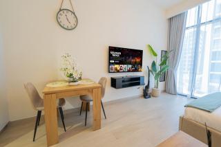 Stylish Urban Studio in Dubai - 2