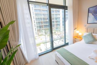 Stylish Urban Studio in Dubai - 1