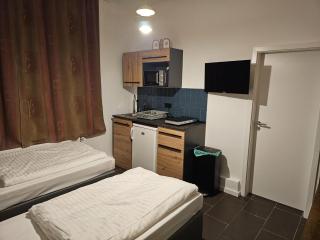 Apartment Hotel Sleep INN - Geesthacht - 0