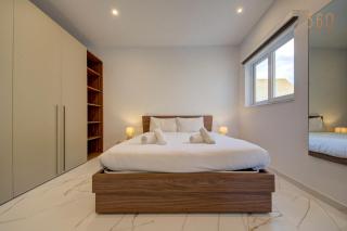 Modern apartment with spacious terrace in Attard by 360 Estates - 7