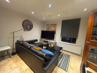 Clifton - Luxury 1 bed flat - 1 min walk to Tube - 3