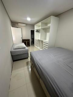 Linda casa no centro de Penha - Penha - 1