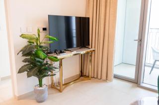 INA HOMES - 1BHK Downtown Views Direct Access to Dubai Mall - 2