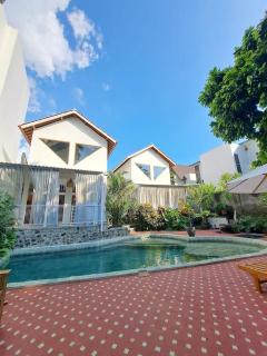 Hideaway Mezzanine 3 in Pererenan Canggu Bali, I Feel Good Villa 3 - Canggu - 2