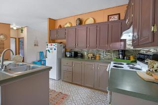 Flamingo Fun Houzz - Canyon Lake - 7
