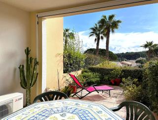 HYEGUY Appartement pour 3 personnes en rez de jardin avec piscine commune à Giens - Hyères - 5