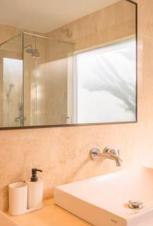 Modern stylish 4BR villa in central canggu - Canggu - 1