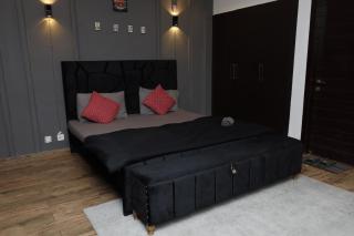 Luxury 1BHK Apartment In Bahria Town - Rawalpindi - 0