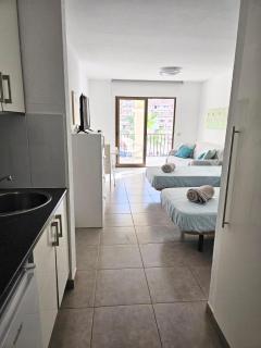 The Poolside Haven, Azure Dreams - Los Cristianos - 3