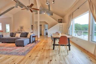 Restful Retreat - Wimberley - 2