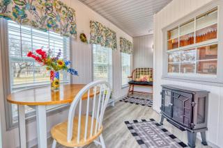 Kara's Cottage - Johnson City - 7