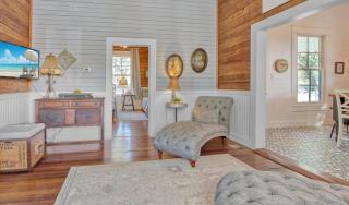 Serendipity Farmhouse - Wimberley - 2