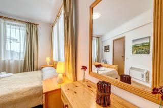 Alpine Haven 2-Bedroom Escape, Pamporovo by Flat Mаnager - Pamporovo - 6