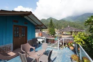 Villa Kayu Ciwidey - 6