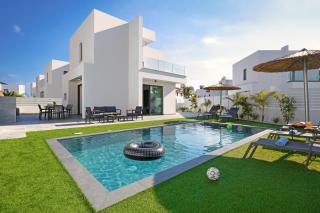 Villa Merope - 3Bed All En-suite - Paralimni - 0