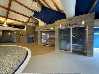 Sunnyside Lakeside Lodge - South Cerney - 7