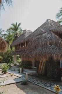 Villa Gato Surf Houses grande 4-6 personas, Starlink, AC, alberca, 50 m del spot, terraza - La Salada - 9