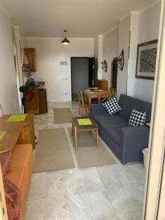 Quiet quarter and private beach - 1