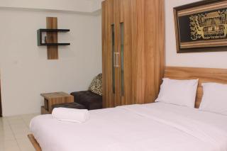 Warm and Cozy Studio at Metropark Condominium Jababeka Apartment By Travelio - Bekasi - 4