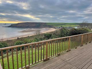 Finest Retreats - Beach Cove - Hodgeston - 3