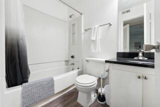 Northcliffe 407 I Fully Furnished 2 Bedroom 2bth - Winston-Salem - 6